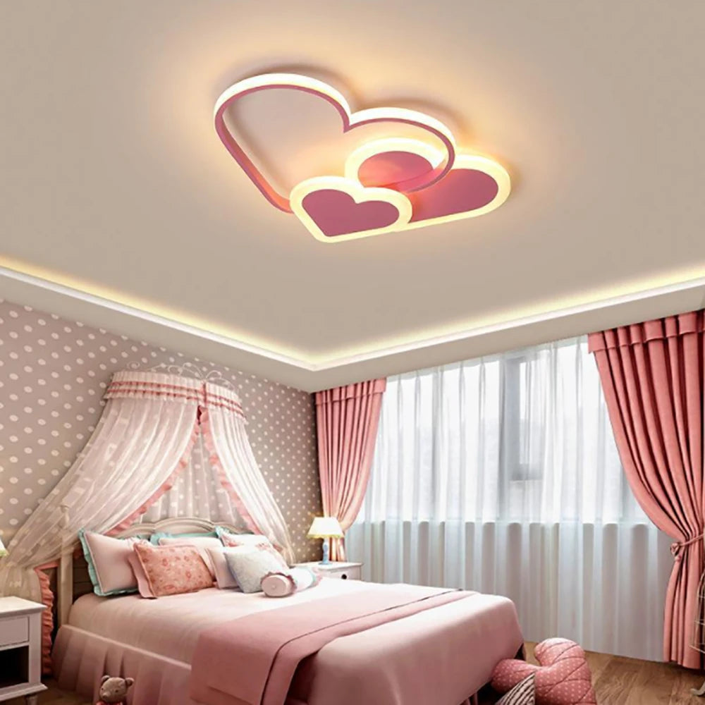 Luz de techo LED en forma de corazón